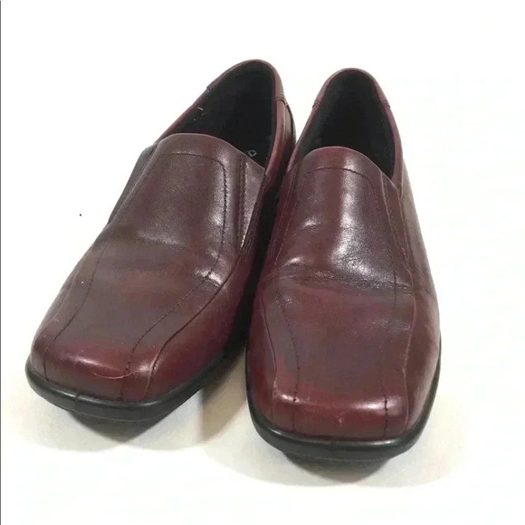 Ecco Women’s Slip On Loafers - Picture 2 of 6